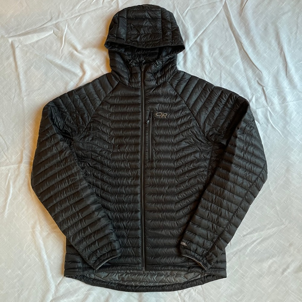 Outdoor Research Men’s Verismo Hooded down jacket